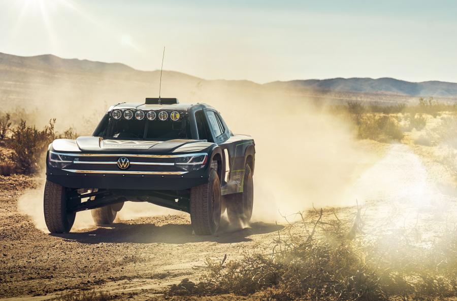  Volkswagen Atlas Cross Sport R Concept 2019 года  (фото 10 из 19)